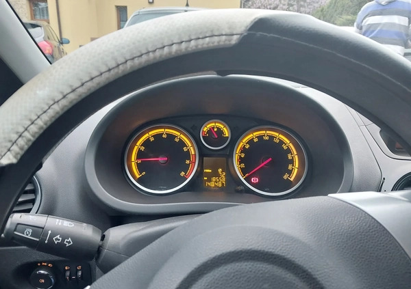 Opel Corsa cena 22000 przebieg: 149000, rok produkcji 2013 z Staszów małe 326